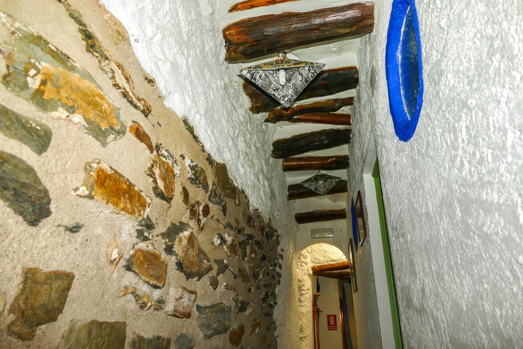 La Casa De La Bombilla Verde Trevélez Exterior foto
